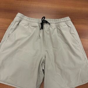 Old Navy Active StretchTech Shorts in tan/beige